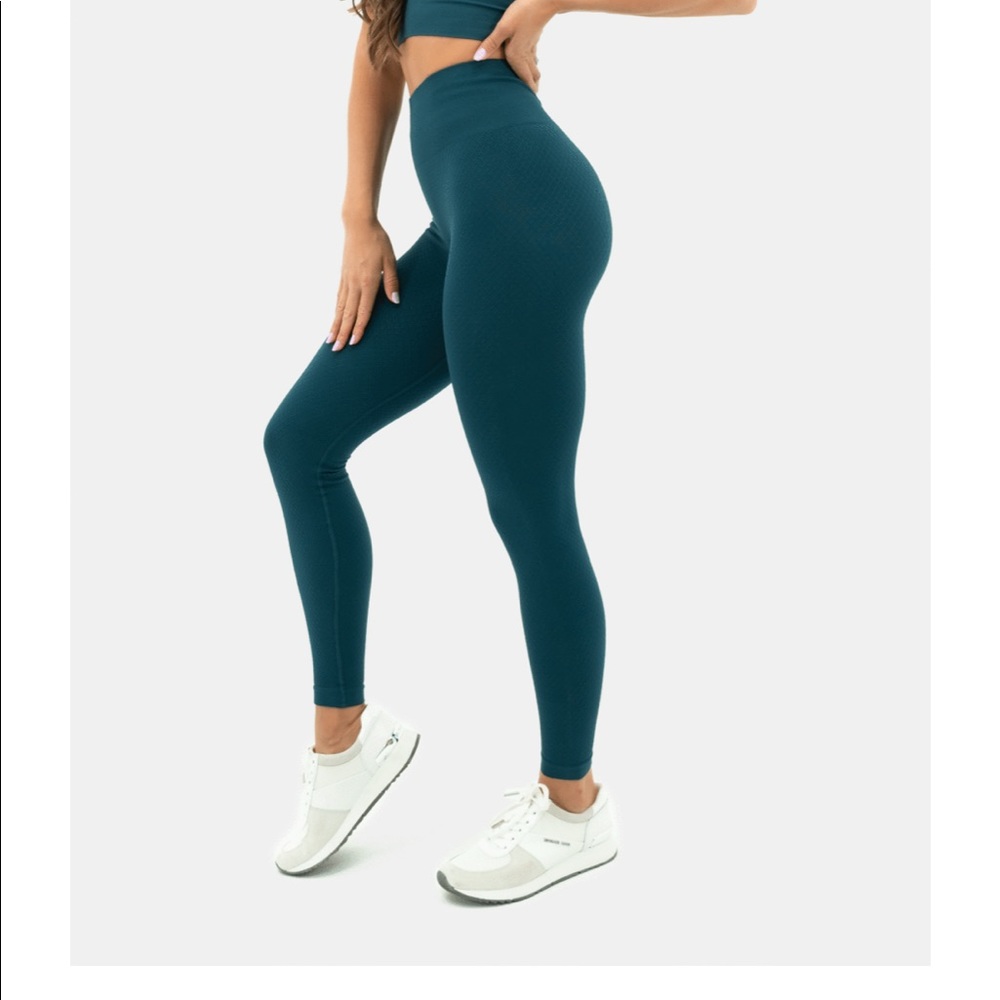 Balance Athletica Energy Pants - Topaz